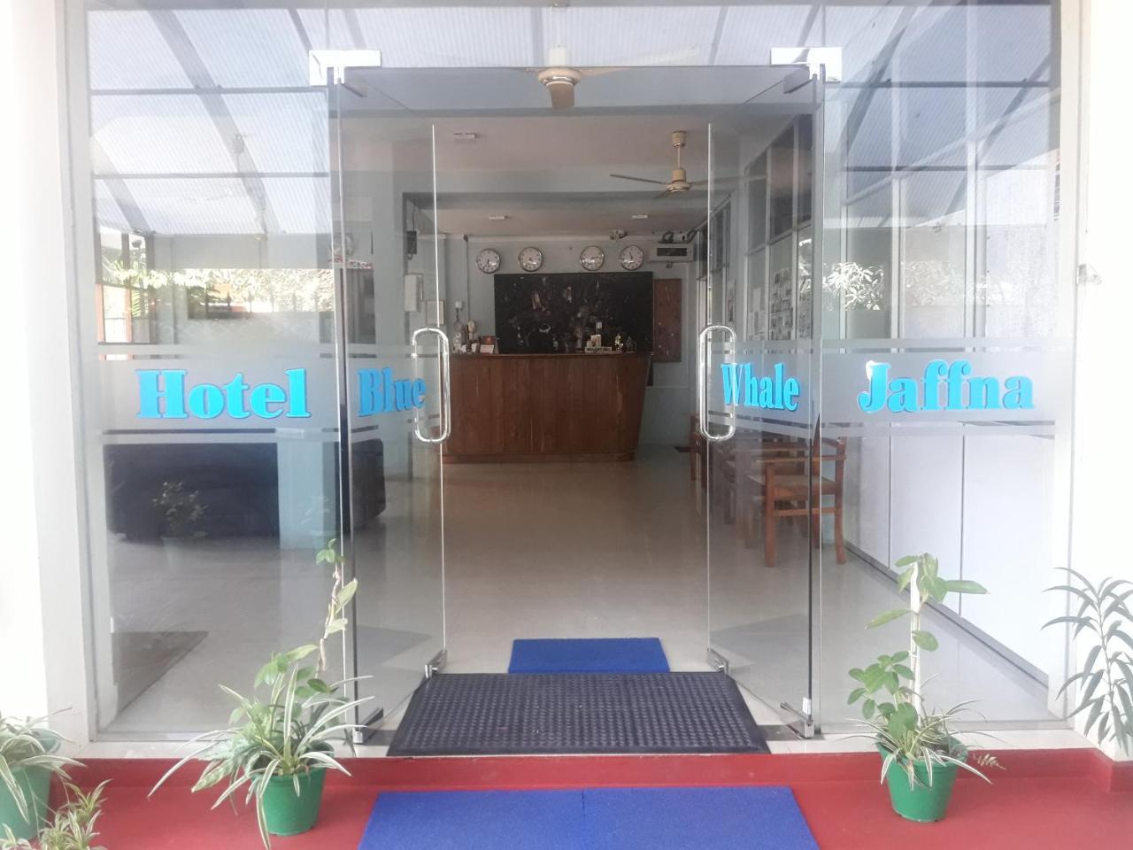 Hotel Blue Whale Jaffna Exterior photo